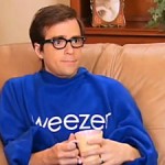 weezersnuggie
